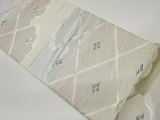 雲に菱模様織出し袋帯